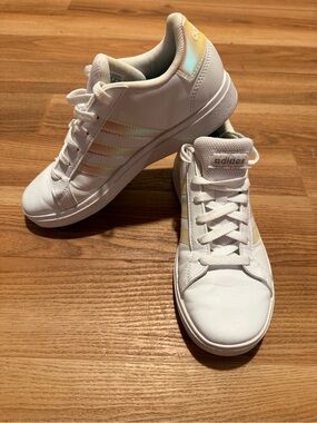 adidas White Women's Low-Top Sneakers with Iridescent Details